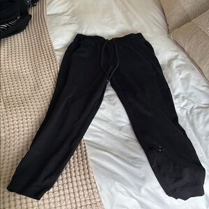 Women’s lululemon joggers